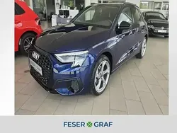 Navarrablau metallic Gebraucht 2022 Audi A3 Sportback Ambiente Limousine | 26.840 € (Etwas zu teuer)