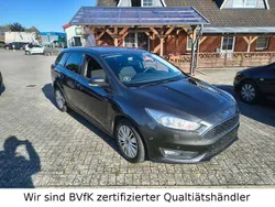 Grau Gebraucht 2018 Ford Focus Kombi | 12.700 € (Guter Preis)