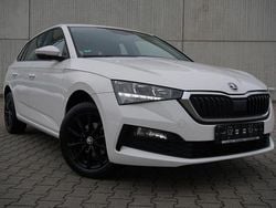 Candyweiss Gebraucht 2021 Skoda Scala Ambition Kleinwagen | 16.495 € (Guter Preis)