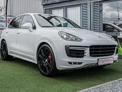 Weiss Gebraucht 2017 Porsche Cayenne SUV | 45.999 € (Fairer Preis)