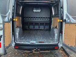 Silber Gebraucht 2021 Ford Transit Limousine | 20.500 € (Fairer Preis)