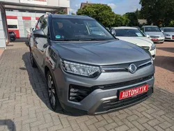 Grau Gebraucht 2021 Ssangyong Tivoli Sapphire SUV | 15.990 € (Fairer Preis)