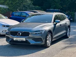 Osmium grey Gebraucht 2018 Volvo V60 Momentum Kombi | 18.490 € (Fairer Preis)
