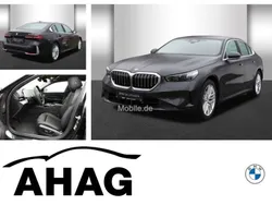 Schwarz Neu 2024 BMW 520 Sport Line Limousine | 51.690 € (Fairer Preis)