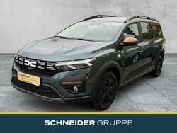 Grün Gebraucht 2025 Dacia Jogger Extreme Van / Kleinbus | 20.890 € (Fairer Preis)