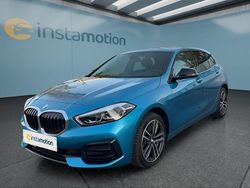 Blau Gebraucht 2022 BMW 118 Sport Line Kleinwagen | 26.649 € (Fairer Preis)