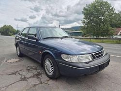 Blau Gebraucht 1995 Saab 900 Kleinwagen | 4.500 €