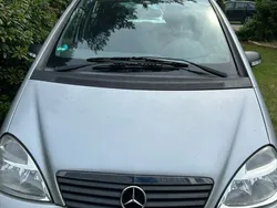 Silber Gebraucht 2003 Mercedes A140 Classic Van / Kleinbus | 1.649 € (Fairer Preis)