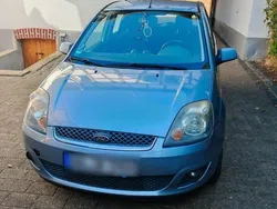 Blau Gebraucht 2006 Ford Fiesta Ambiente Kleinwagen | 550 € (Superpreis)