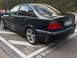 Schwarz Gebraucht 2002 BMW 320 Sport Line Limousine | 3.500 € (Fairer Preis)