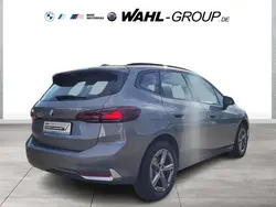Grau Gebraucht 2023 BMW 218 Active Tourer Efficient Dynamics Van / Kleinbus | 26.590 € (Guter Preis)