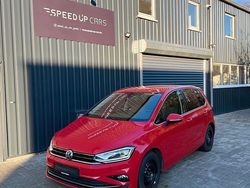 Rot Gebraucht 2020 VW Golf Sportsvan Highline Van / Kleinbus | 17.690 € (Fairer Preis)