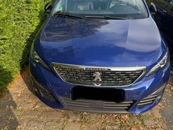 Blau Gebraucht 2018 Peugeot 308 Limousine | 17.200 € (Teuer)