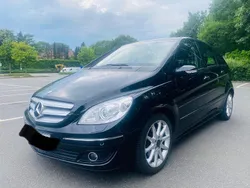 Schwarz Gebraucht 2008 Mercedes B200 Sport Van / Kleinbus | 5.900 € (Fairer Preis)