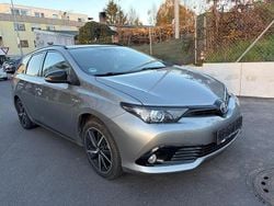 Grau Gebraucht 2017 Toyota Auris Touring Sports Cool Kombi | 9.999 € (Superpreis)