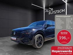Deep black perleffekt Gebraucht 2022 VW Touareg Style SUV | 53.930 € (Fairer Preis)