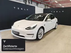 Pearl white multicoat Gebraucht 2021 Tesla Model 3 Long Range AWD Limousine | 27.500 € (Fairer Preis)