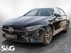 Schwarz Gebraucht 2024 Mercedes A200 Progressive Limousine | 31.177 € (Etwas zu teuer)