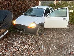 Weiß Gebraucht 2007 Ford Ka Kleinwagen | 350 € (Fairer Preis)