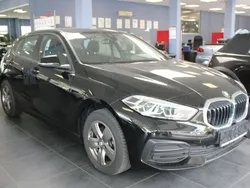 Schwarz ii Gebraucht 2022 BMW 118 Advantage Kleinwagen | 21.980 € (Guter Preis)