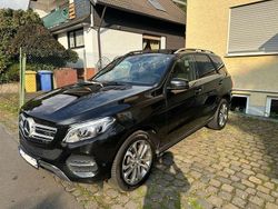Schwarz Gebraucht 2016 Mercedes GLE350 SUV | 19.900 € (Fairer Preis)