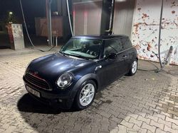 Schwarz Gebraucht 2007 Mini ONE Kleinwagen | 2.850 € (Fairer Preis)