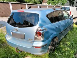 Blau Gebraucht 2006 Toyota Corolla Verso Van / Kleinbus | 1.800 €