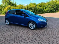 Blau Gebraucht 2008 Fiat Grande Punto Kleinwagen | 2.999 € (Fairer Preis)
