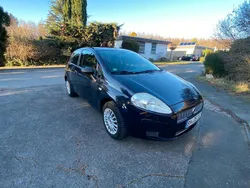 Blau Gebraucht 2009 Fiat Grande Punto Kleinwagen | 2.250 € (Fairer Preis)