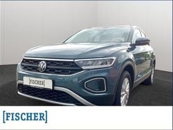 Blau Gebraucht 2024 VW T-Roc Life SUV | 21.849 € (Guter Preis)
