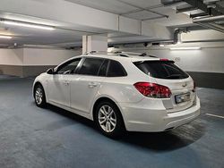 Weiß Gebraucht 2013 Chevrolet Cruze Kombi | 4.800 € (Fairer Preis)
