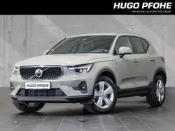 Grün Gebraucht 2024 Volvo XC40 Core SUV | 33.750 € (Superpreis)