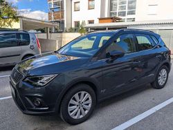 Grau Gebraucht 2019 Seat Arona Style SUV | 17.000 € (Etwas zu teuer)