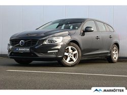 Grau Gebraucht 2015 Volvo V60 Kinetic Kombi | 9.990 € (Fairer Preis)