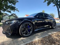 Schwarz Gebraucht 2025 Audi RS6 Performance Kombi | 146.000 € (Teuer)