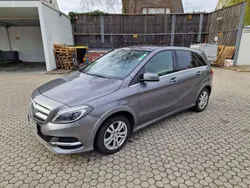 Mercedes B200