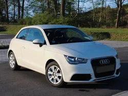 Weiß Gebraucht 2012 Audi A1 Attraction Kleinwagen | 6.500 € (Fairer Preis)