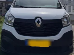 Weiß Gebraucht 2015 Renault Trafic Van | 11.500 € (Teuer)