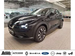 Black (gatg) Gebraucht 2024 Nissan Juke Acenta SUV | 19.670 € (Fairer Preis)