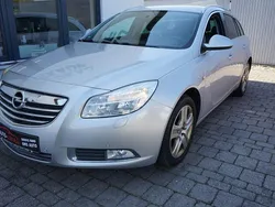 Silber Gebraucht 2011 Opel Insignia Kombi | 3.600 € (Etwas zu teuer)