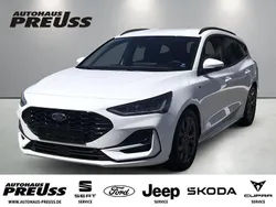 Weiß Gebraucht 2024 Ford Focus ST-Line X Limousine | 22.980 € (Fairer Preis)
