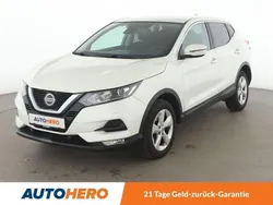 Weiß Gebraucht 2018 Nissan Qashqai Acenta SUV | 16.790 € (Fairer Preis)