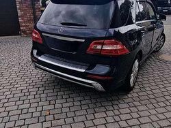 Gebraucht 2012 Mercedes ML350 Edition 1 SUV | 19.500 € (Teuer)
