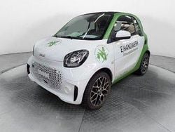 Weiß Gebraucht 2021 Smart ForTwo Electric Drive Prime Kleinwagen | 11.299 €