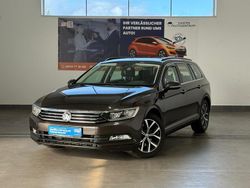 Schwarz Gebraucht 2016 VW Passat Comfortline Kombi | 18.390 € (Fairer Preis)