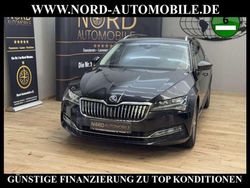 Schwarz Gebraucht 2022 Skoda Superb Style Kombi | 23.900 € (Fairer Preis)