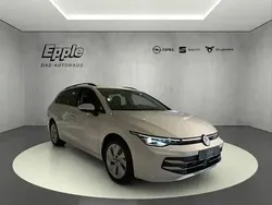 Weiss Neu 2025 VW Golf VIII Style Kombi | 30.490 € (Superpreis)