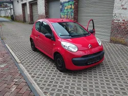 Rot Gebraucht 2007 Citroën C1 Kleinwagen | 950 €