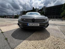 Grau Gebraucht 2016 VW Passat Comfortline Kombi | 13.499 € (Guter Preis)