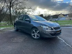Andere außenfarben Gebraucht 2016 Peugeot 308 Kombi | 5.490 € (Guter Preis)